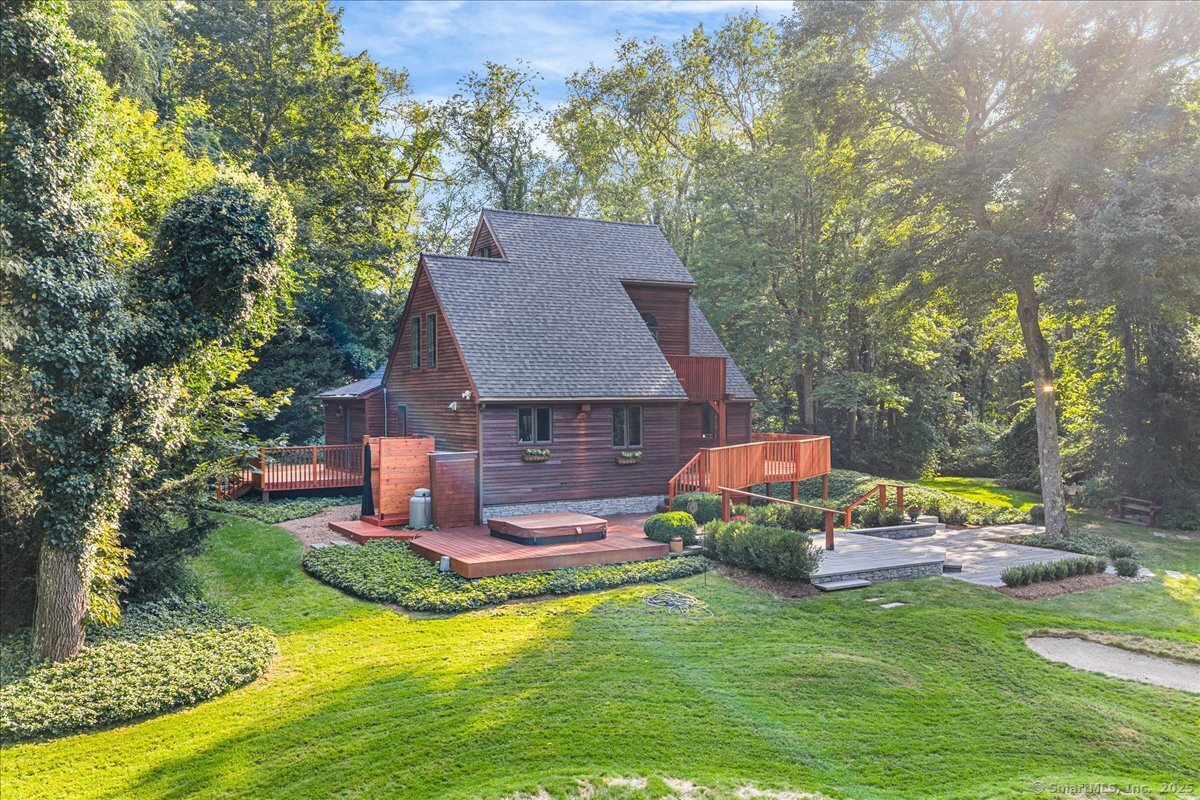 122 Old Post Road Old Saybrook, CT 06475 - Photo 1 of 40