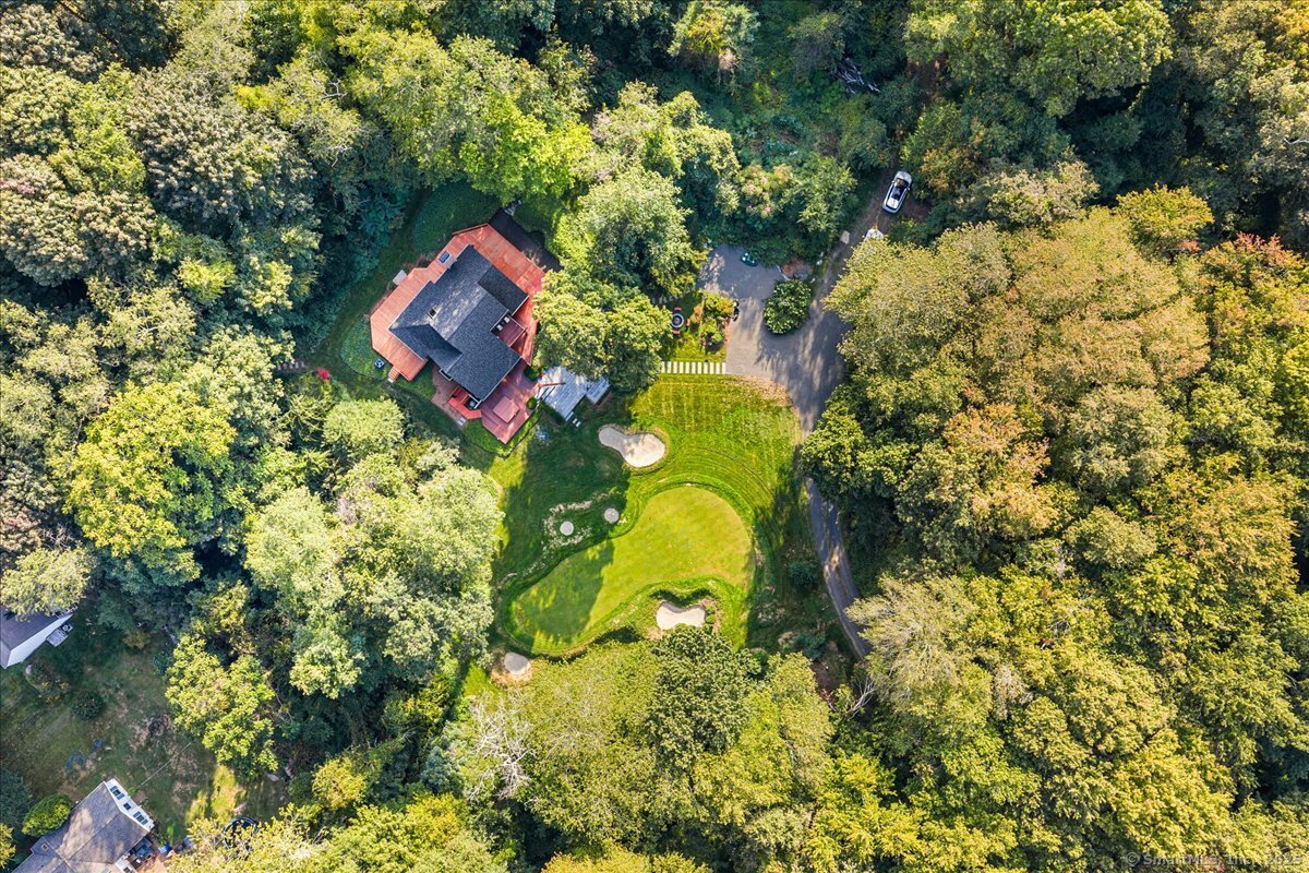 122 Old Post Road Old Saybrook, CT 06475 - Photo 17 of 40 Aerial of home and putting green