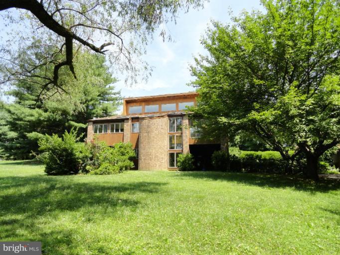 14304 Robcaste Road Phoenix, MD 21131 - Photo 5 of 23 Exterior (Front)