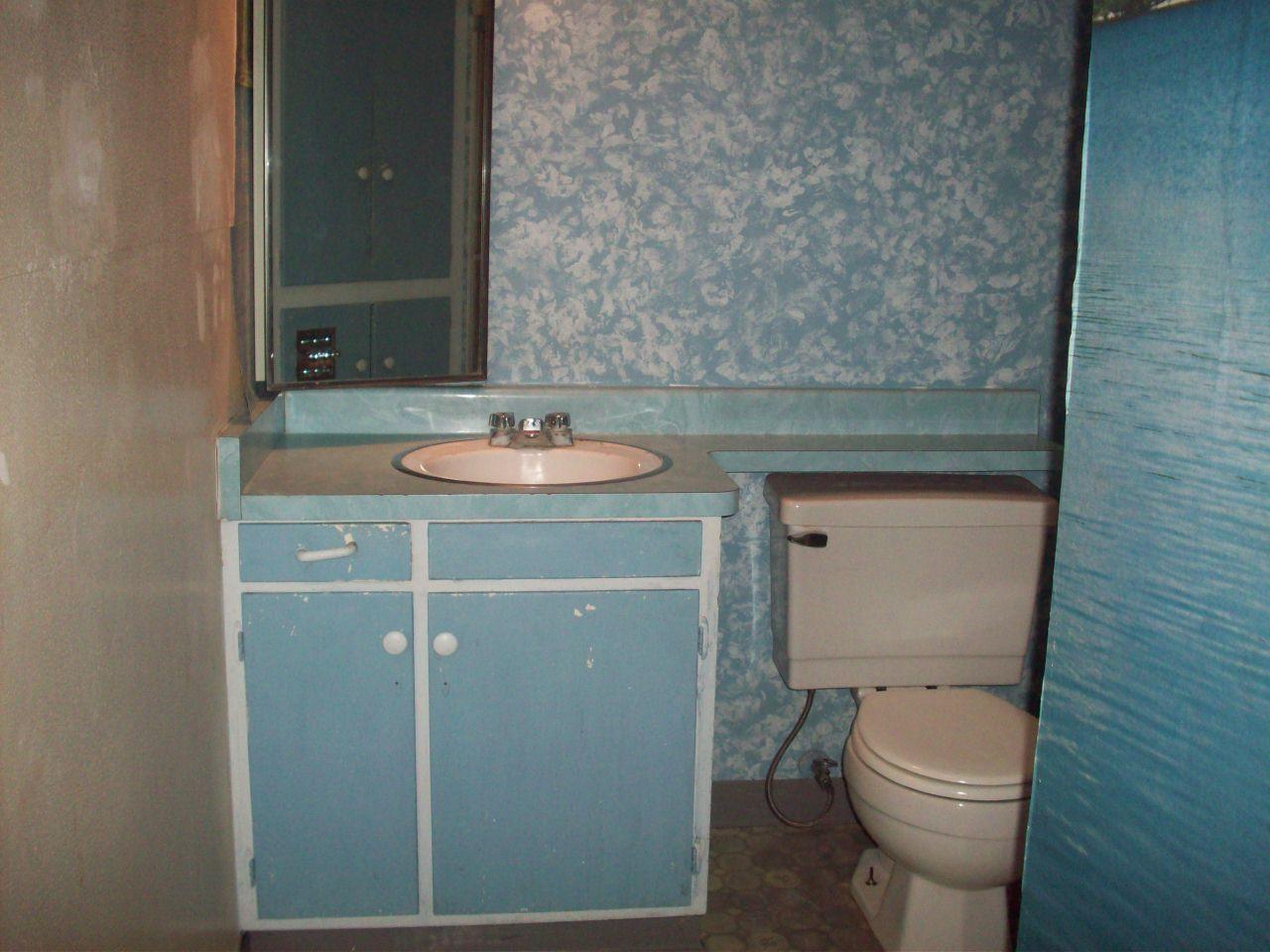 4309 West Osborn Road Phoenix, AZ 85031 - Photo 5 of 9 BATH2