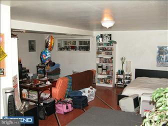 594 Wanamaker Road Abington, PA 19046 - Photo 6 of 6 Family Room
