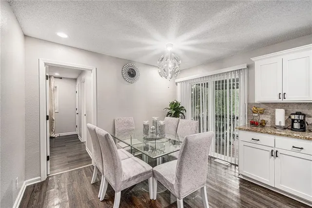 $200,000 | 18919 East Arrowhead Drive, Independence, MO 64056