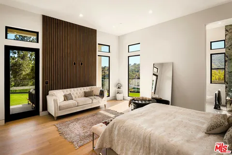 $6,395,000 | 1367 Casiano Road, Los Angeles, CA 90049