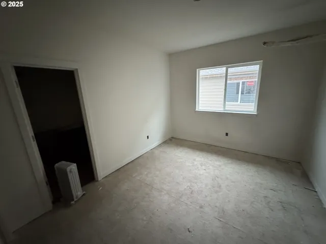 $389,880 | 1414 Southeast Hankel Street, Dallas, OR 97338