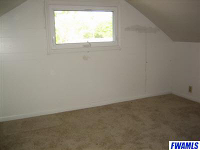 428 South 1st Street Decatur, IN 46733 - Photo 4 of 7