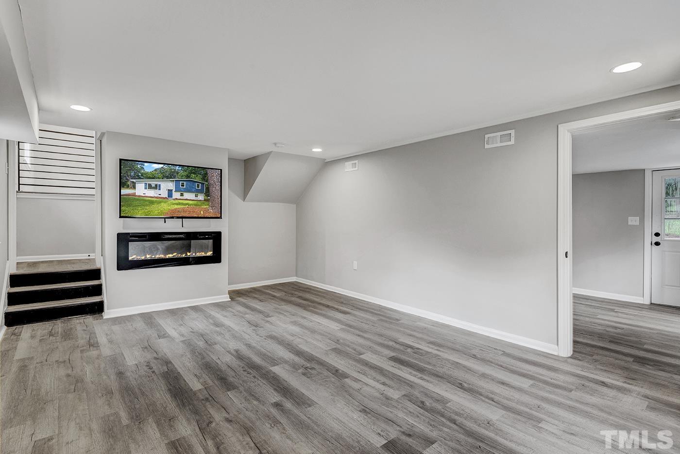 6416 Rock Quarry Road Raleigh, NC 27610 - Photo 8 of 32 Gallery Image 8