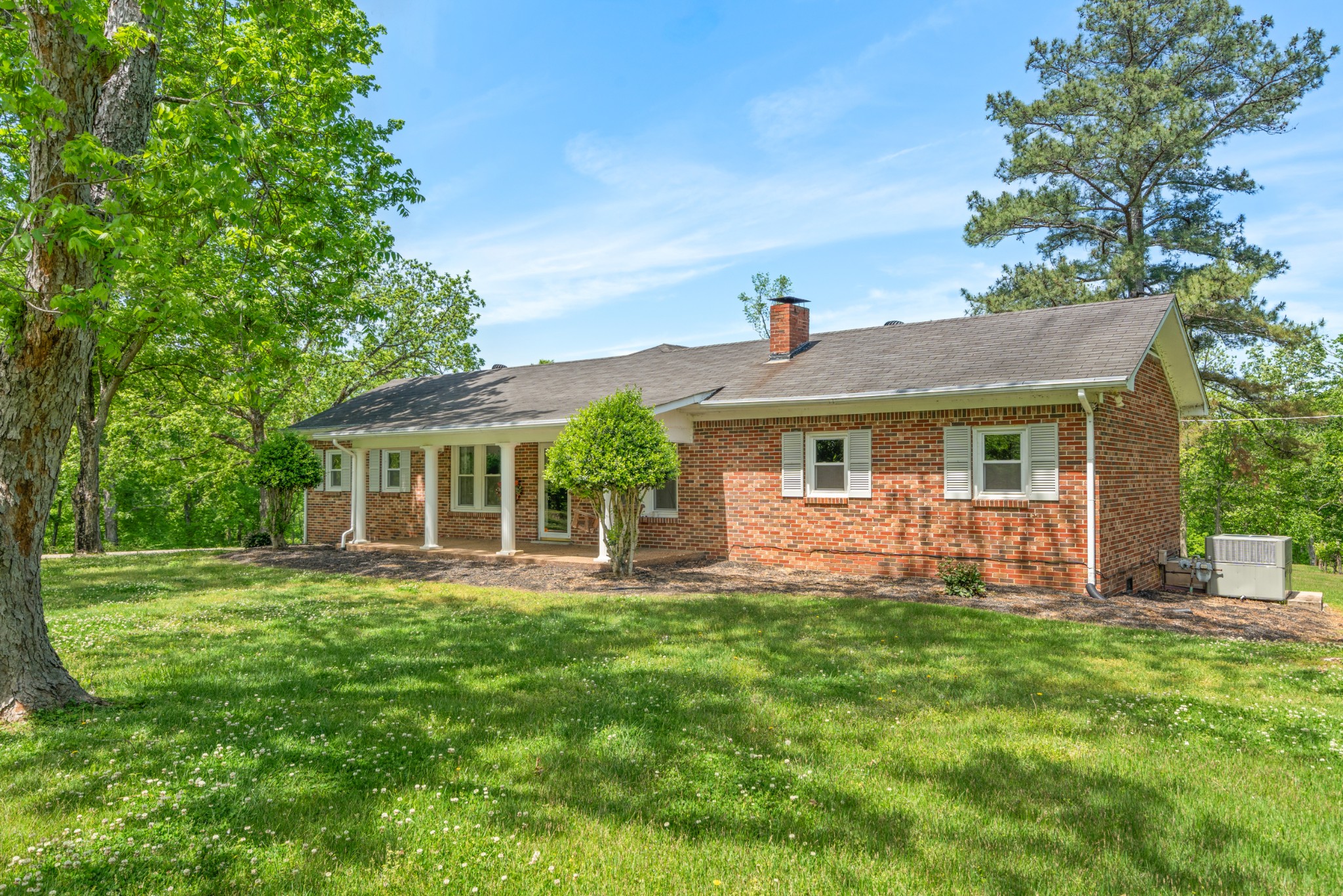 444 Cooley Road Waverly, TN 37185 - Photo 6 of 47