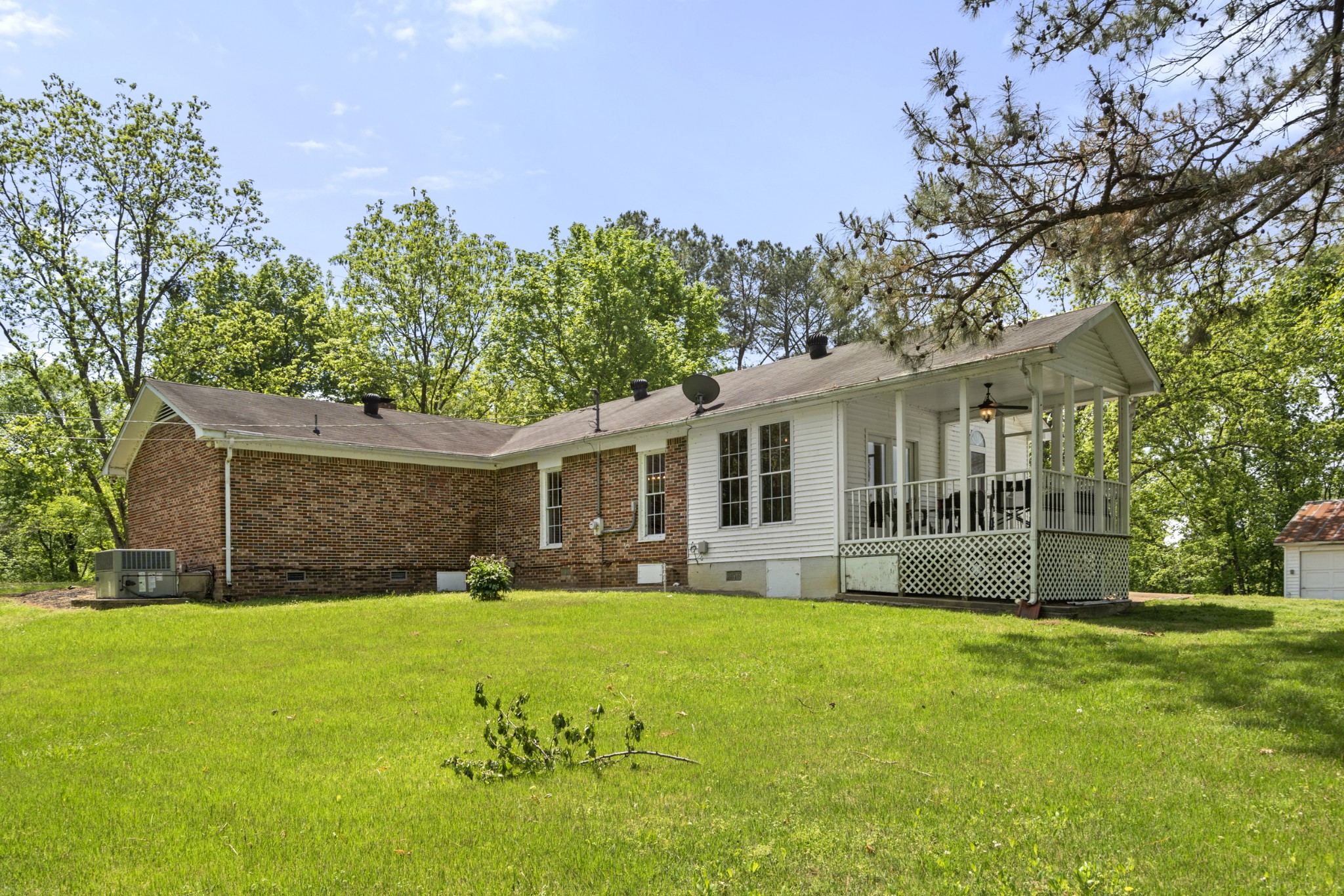 444 Cooley Road Waverly, TN 37185 - Photo 8 of 47