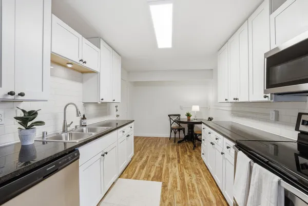 $139,900 | 6450 York Avenue South, Unit 308, Edina, MN 55435