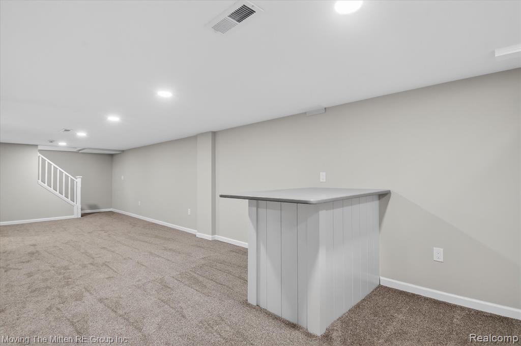 38061 Walnut Street Romulus, MI 48174 - Photo 35 of 68