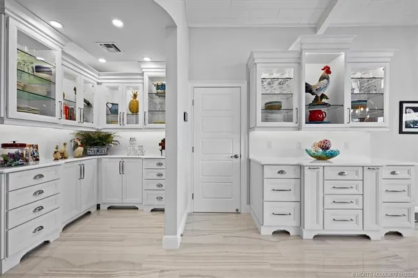 $1,975,000 | 6266 Southeast Oakmont Place, Stuart, FL 34997