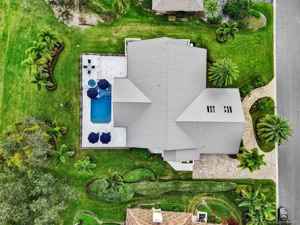 $1,975,000 | 6266 Southeast Oakmont Place, Stuart, FL 34997