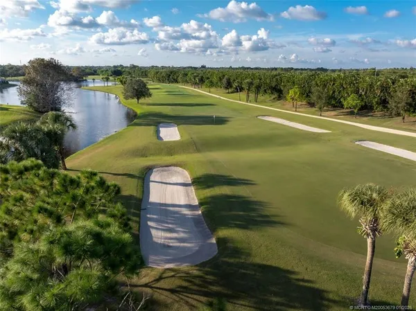 $1,975,000 | 6266 Southeast Oakmont Place, Stuart, FL 34997