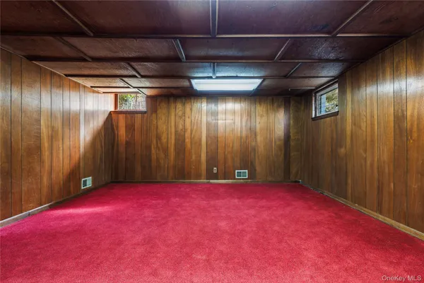 $1,895,000 | 14 Loewen Court, Rye, NY 10580