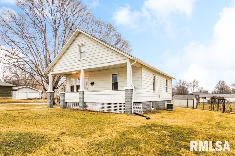 312 East Prairie Street Farmington, IL 61531 - Photo 2 of 23 Gallery Image 2