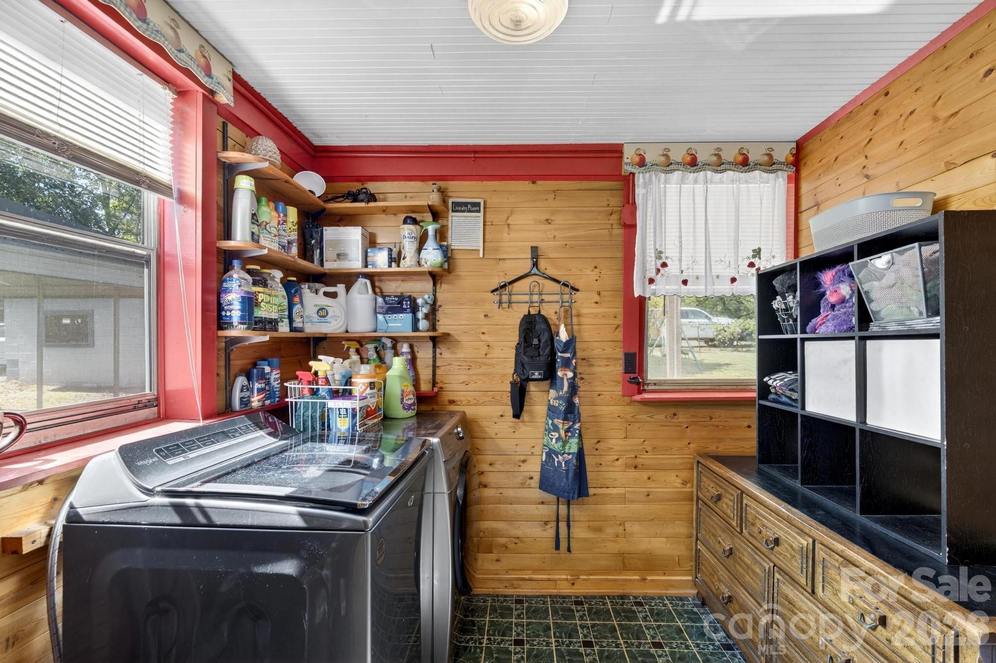 828 Jamestown Road Morganton, NC 28655 - Photo 6 of 36 a kitchen with stainless steel appliances granite countertop a stove and a cabinets