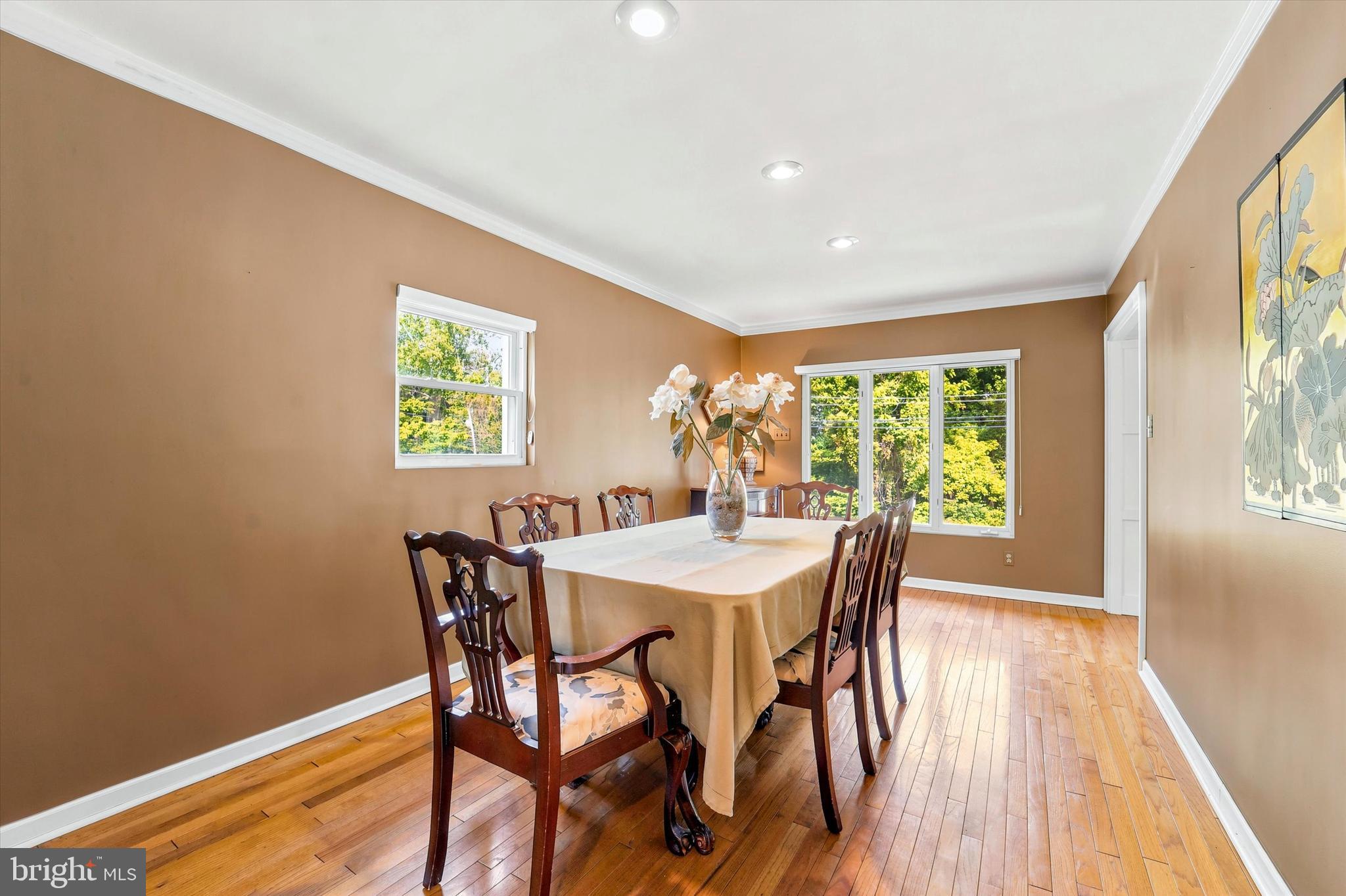 303 Glendale Road Havertown, PA 19083 - Photo 6 of 38