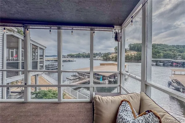 $450,000 | 14 Bentwood Drive, Unit 14, Lake Ozark, MO 65049