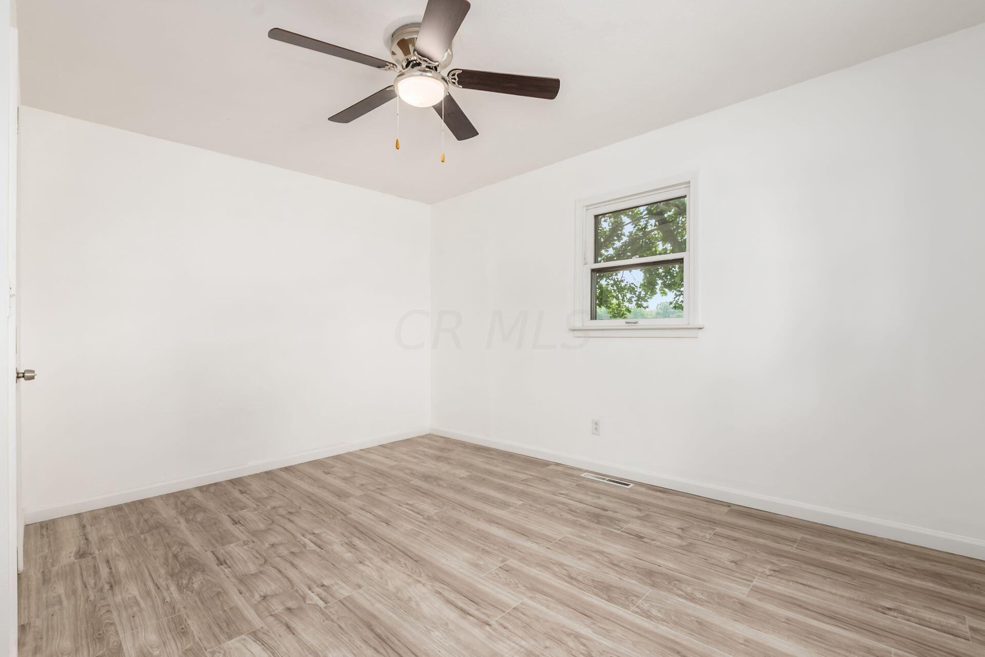 980 Hudson Road Delaware, OH 43015 - Photo 18 of 42 023_58ba_h 980 Hudson Rd-1051