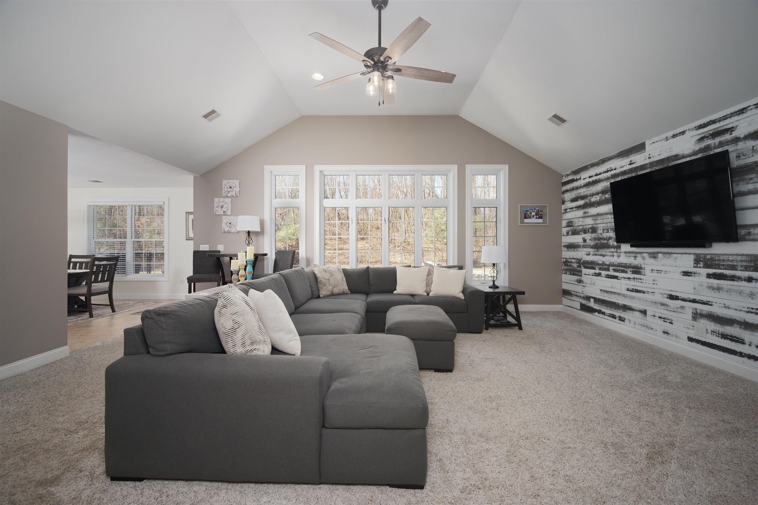 64 Cottage Road Kensington, NH 03833 - Photo 9 of 49