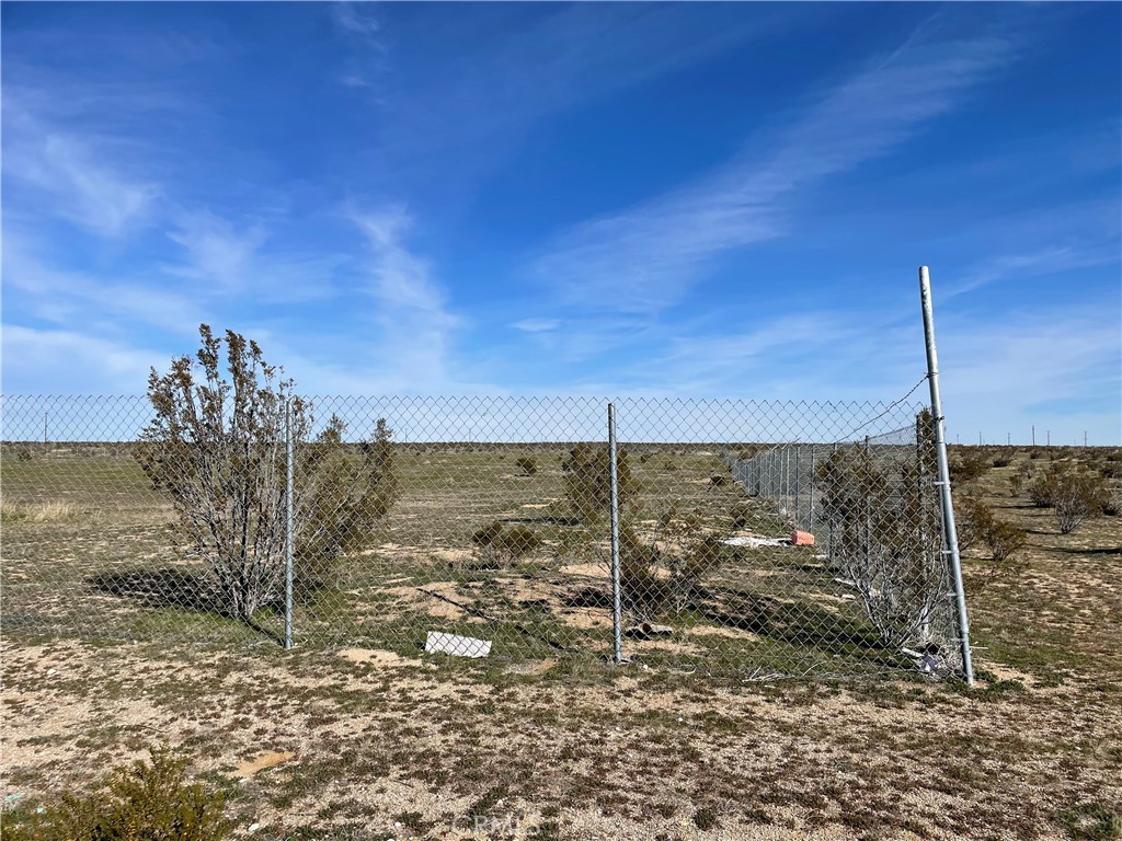 196 West Ave G Lancaster, CA 93535 - Photo 1 of 3 a view of a city from a yard