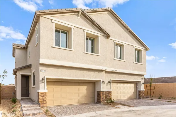 $2,400 | 10140 Gabby Glen Street, Las Vegas, NV 89183