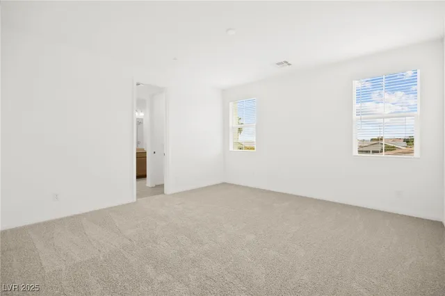 $2,700 | 10140 Gabby Glen Street, Las Vegas, NV 89183