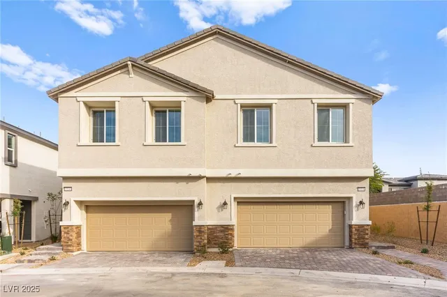 $2,700 | 10140 Gabby Glen Street, Las Vegas, NV 89183