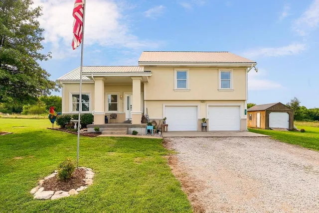 $255,000 | 57 Willow Lane, Linn Valley, KS 66040