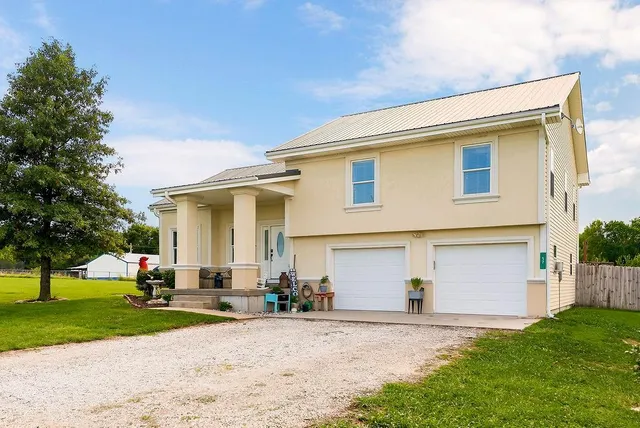 $255,000 | 57 Willow Lane, Linn Valley, KS 66040