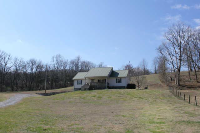 2045 Old Lake Road Lewisburg, TN 37091 - Photo 1 of 7 Gallery Image 1