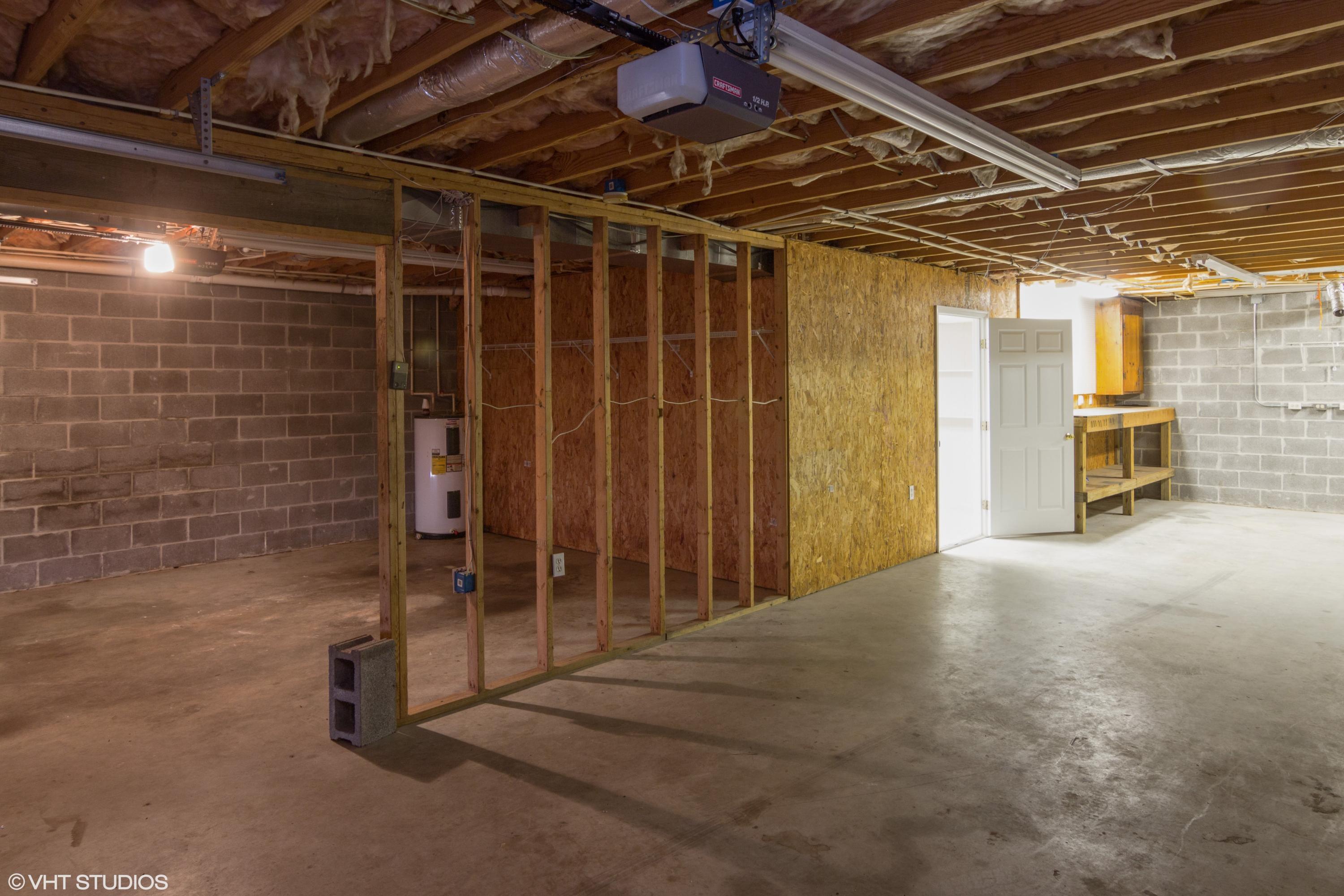 1305 Ketner Mill Road Whitwell, TN 37397 - Photo 20 of 25 garage (2)