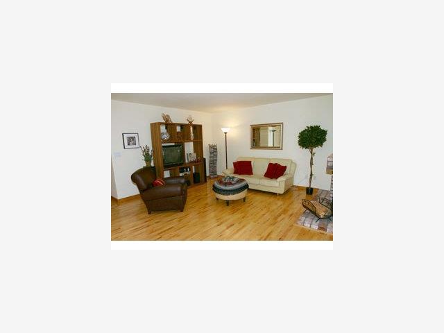 50 East Middlefield Road, Unit 16 Mountain View, CA 94043 - Photo 2 of 6 Gallery Image 2