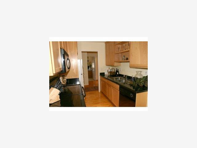 50 East Middlefield Road, Unit 16 Mountain View, CA 94043 - Photo 4 of 6 Gallery Image 4