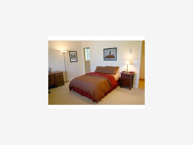 50 East Middlefield Road, Unit 16 Mountain View, CA 94043 - Photo 5 of 6 Gallery Image 5