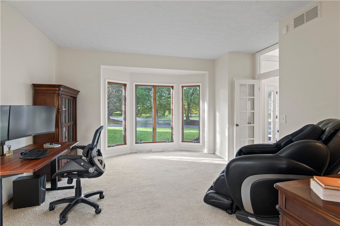 134 Stone Road Henrietta, NY 14534 - Photo 11 of 48