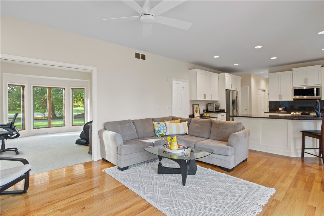 134 Stone Road Henrietta, NY 14534 - Photo 8 of 48