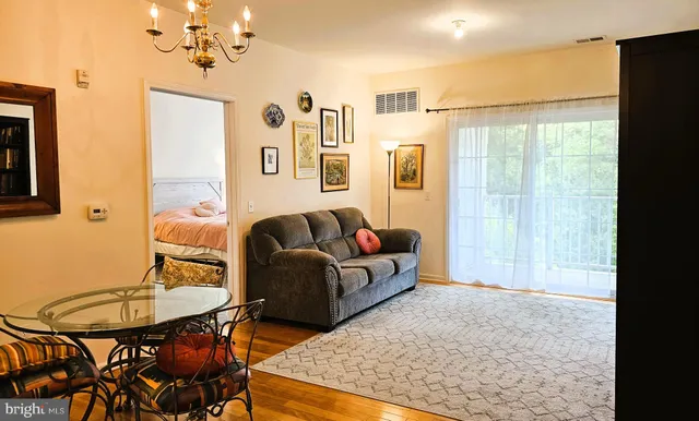 $240,000 | 1409 Colts Circle, Unit D, Lawrenceville, NJ 08648