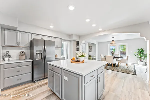 $799,900 | 121 Circle Drive, Cocoa, FL 32922