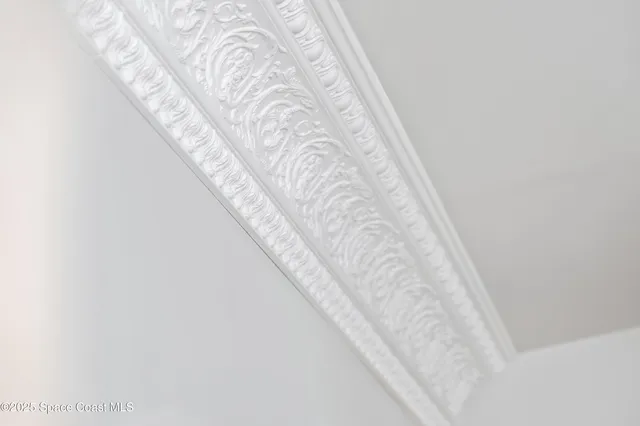 $799,900 | 121 Circle Drive, Cocoa, FL 32922