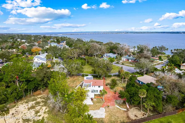 $799,900 | 121 Circle Drive, Cocoa, FL 32922