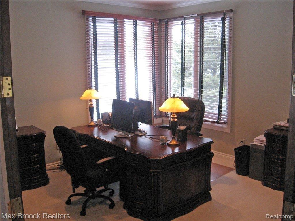 4920 Crestone Way Rochester, MI 48306 - Photo 7 of 19 Office