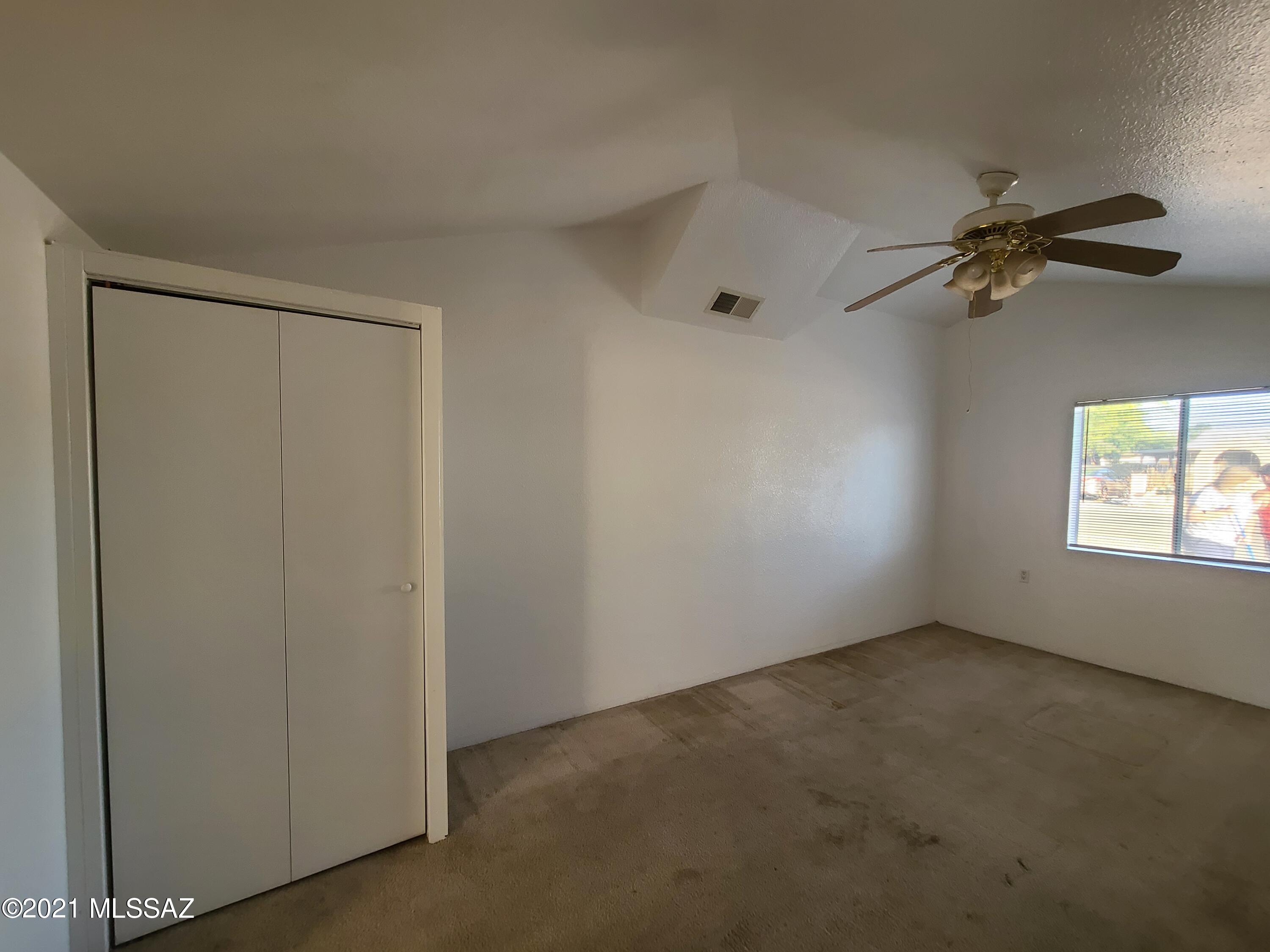2002 South Howard Stravenue Tucson, AZ 85713 - Photo 22 of 31