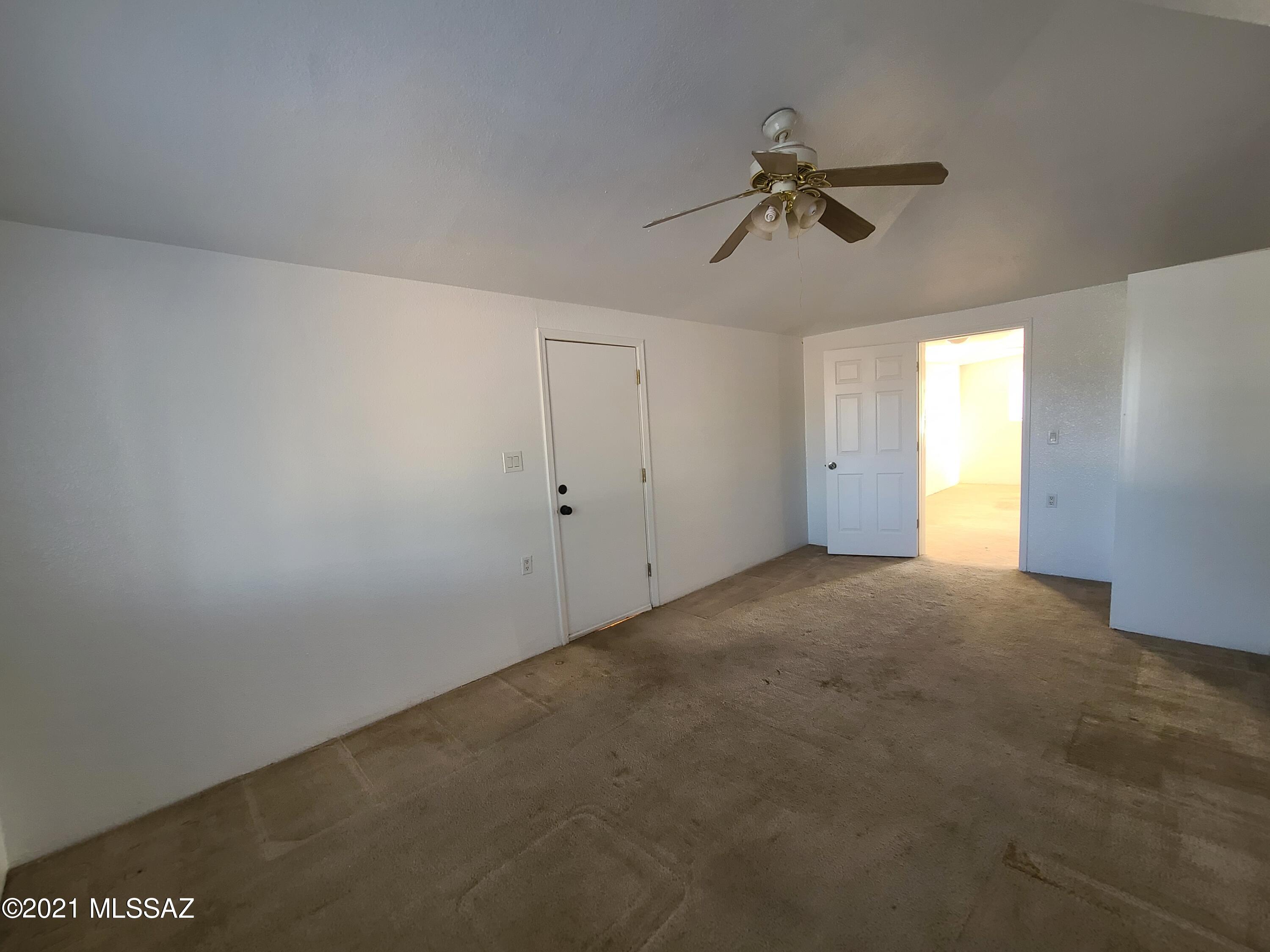 2002 South Howard Stravenue Tucson, AZ 85713 - Photo 23 of 31