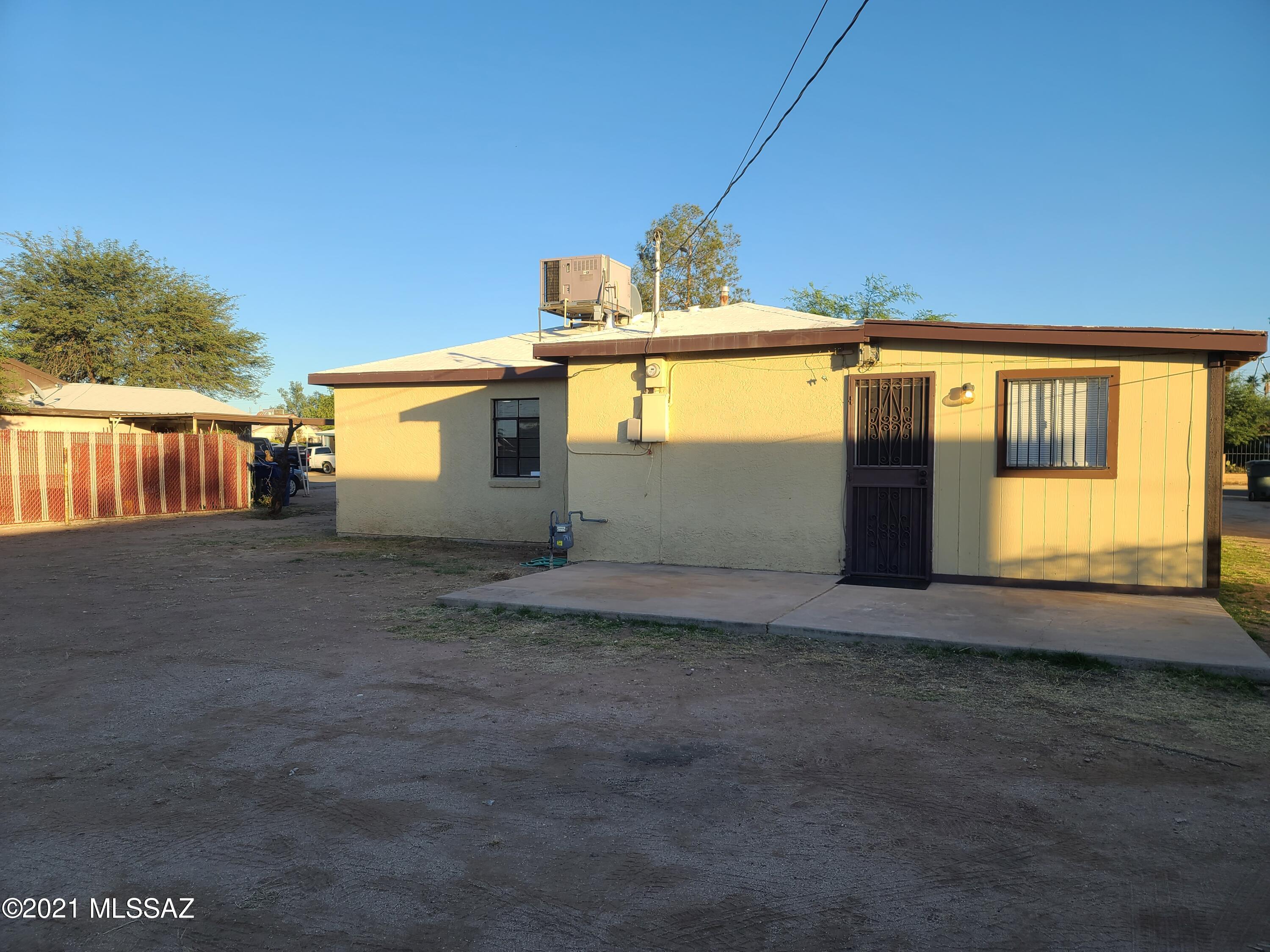 2002 South Howard Stravenue Tucson, AZ 85713 - Photo 30 of 31