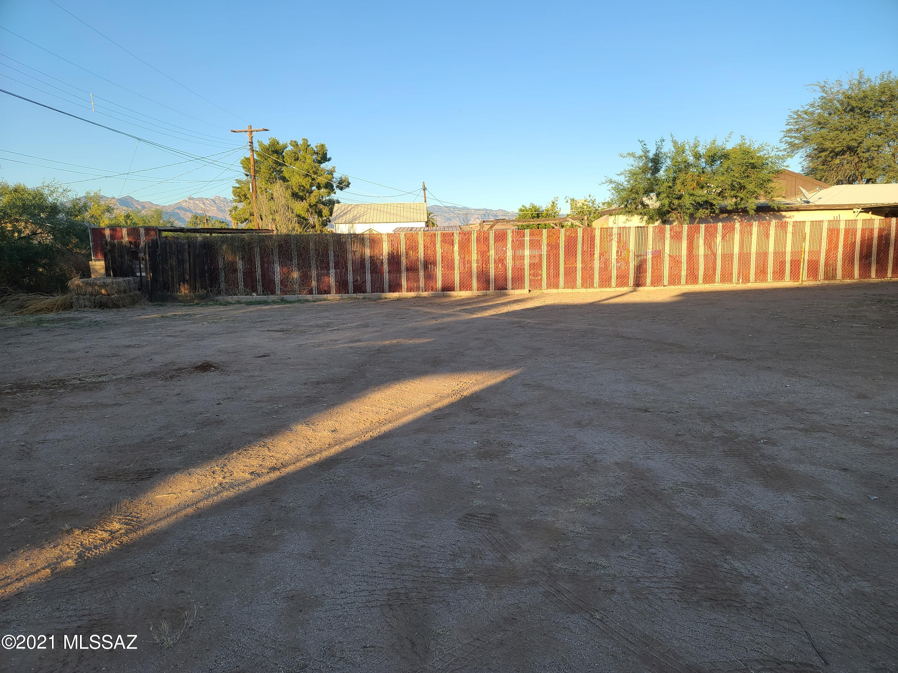2002 South Howard Stravenue Tucson, AZ 85713 - Photo 31 of 31