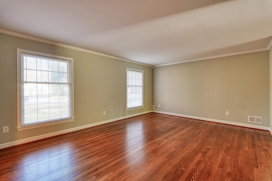 1105 Partridge Road Spartanburg, SC 29302 - Photo 3 of 50 Gallery Image 3