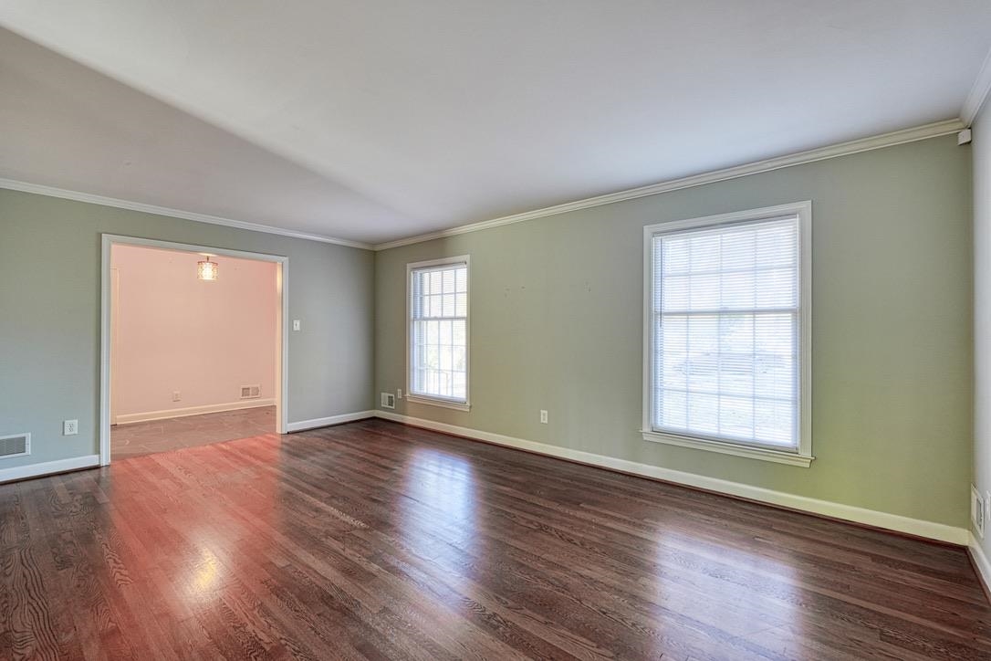 1105 Partridge Road Spartanburg, SC 29302 - Photo 4 of 50 Gallery Image 4