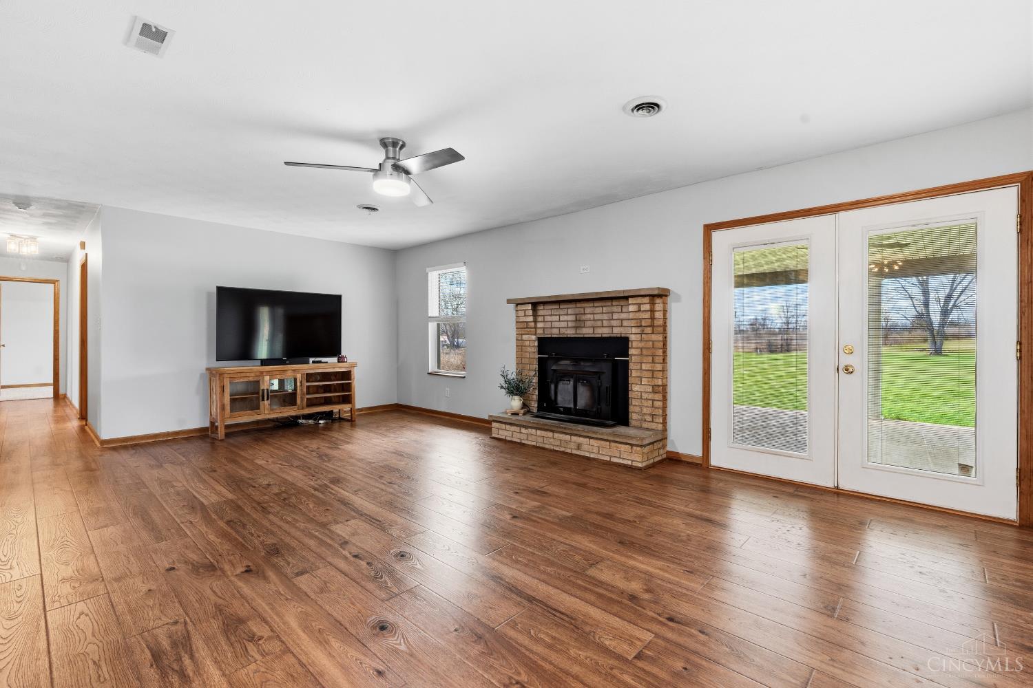 3907 Springboro Road Lebanon, OH 45036 - Photo 7 of 41