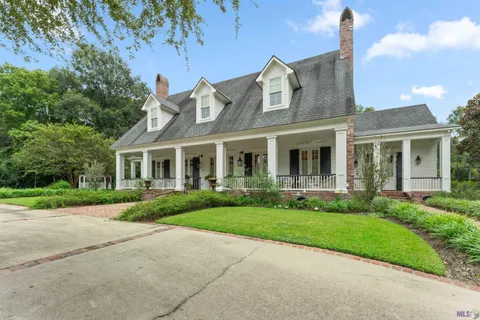 $1,549,500 | 5376 Live Oak Drive, St. Francisville, LA 70775